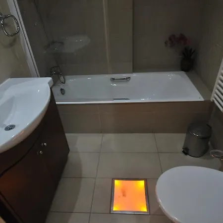 Ithaki Phinikoudes Apartment No. 105 Larnaca Room photo
